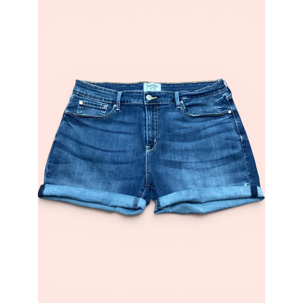 Denizen from Levis Womens Mid Rise Denim Shorts Dark Wash Cuffed Size 16 W33